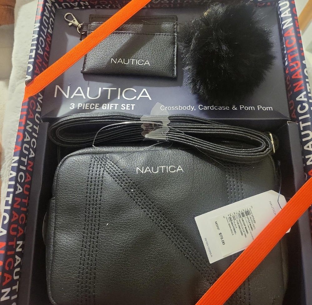 Nautica Black 3-Piece Accessory Set